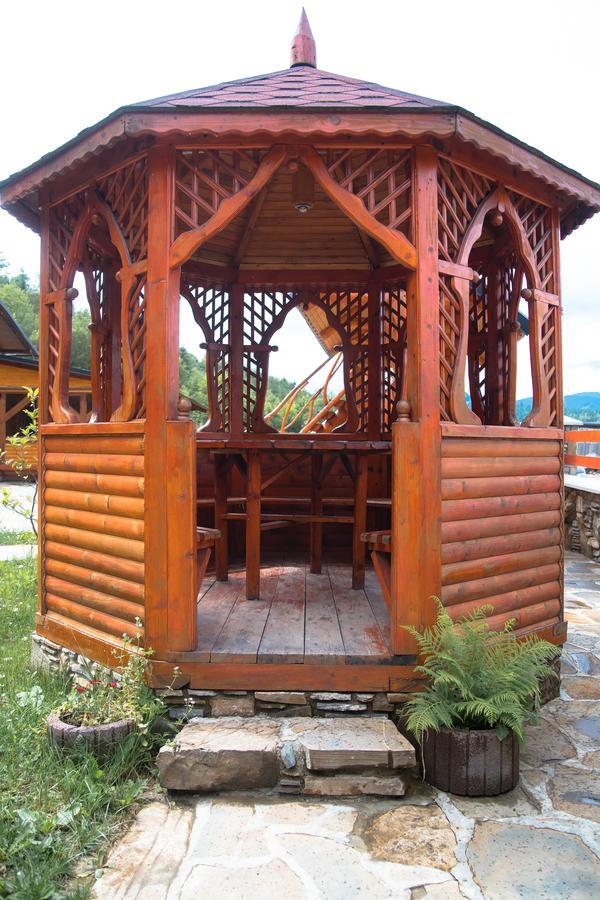 Kabanova Gora Casa de hóspedes Bukovel Exterior foto